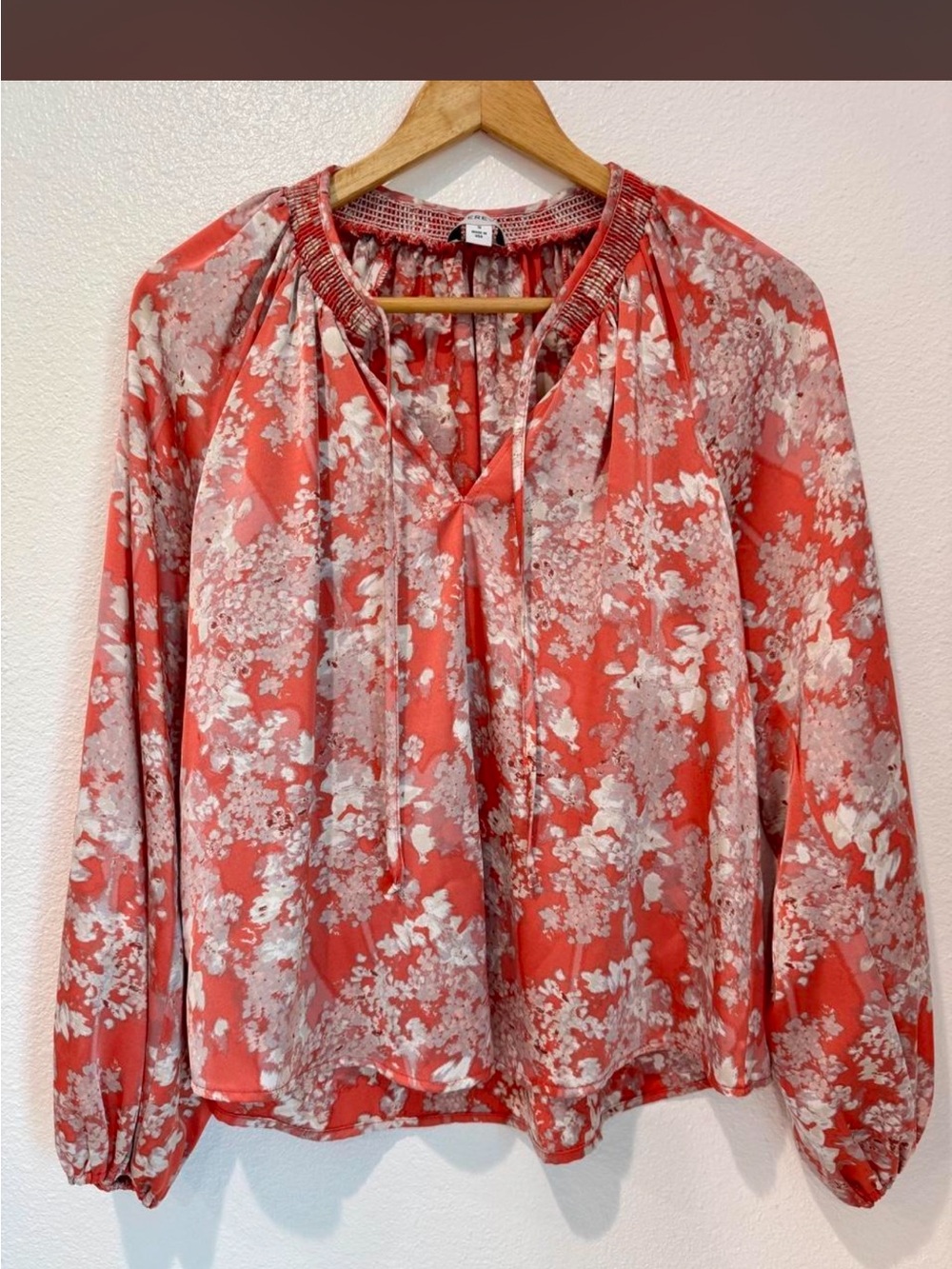 Evereve Coral Pink Floral Tie-Neck Blouse